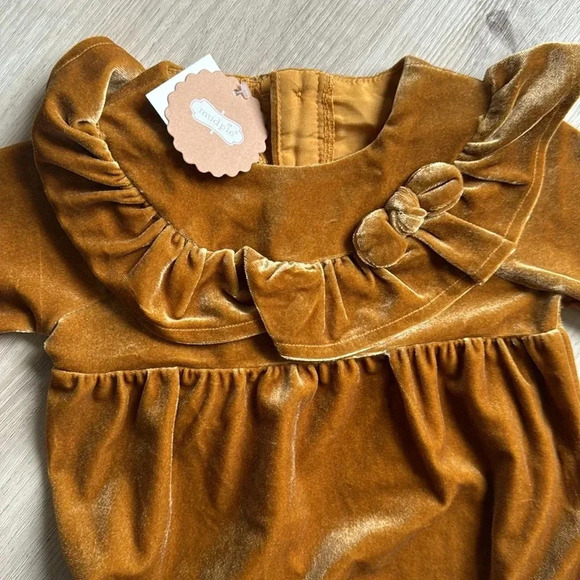 Mudpie NWT velvet mustard color holiday romper size 3-6 months - Picture 2 of 4
